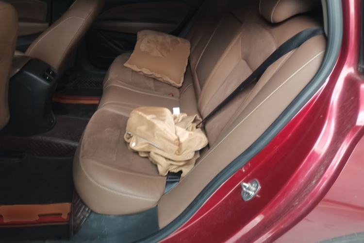 Used Buick Regal 2017 20T Luxury Model Left Rear Seat