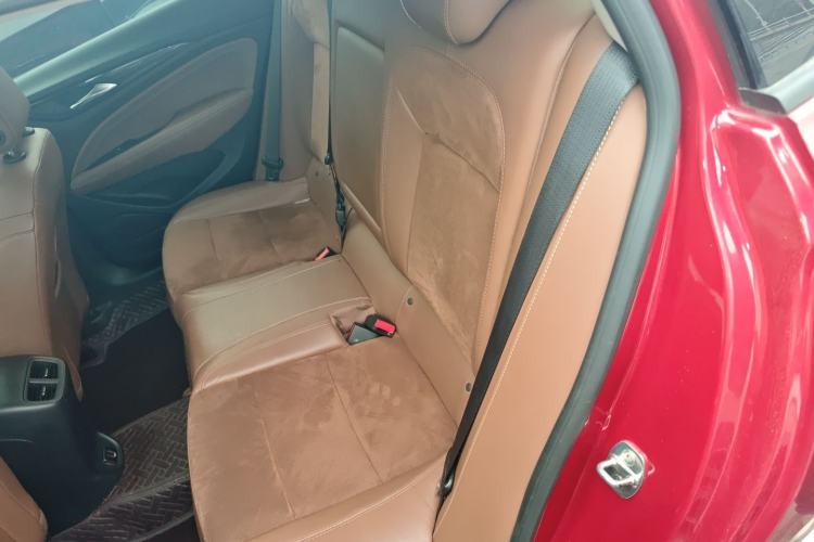 Used Buick Regal 2017 20T Elite Edition Left Rear Seat