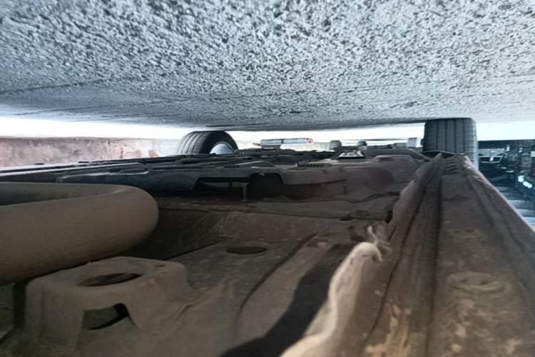 Used Buick Regal 2017 28T Prestige Model Left Side Sill