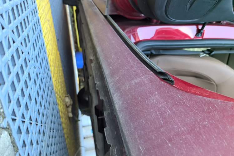 Used Buick Regal 2017 20T Elite Edition Left Side Sill