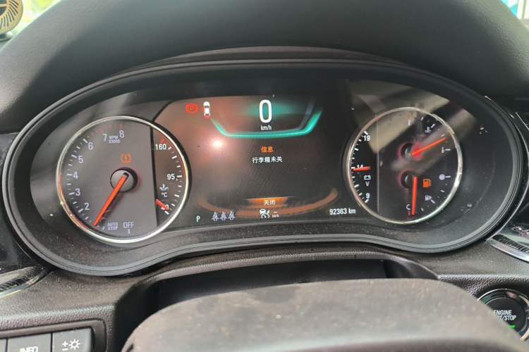 Used Buick Regal 2017 20T Prestige Model Odometer Close Up