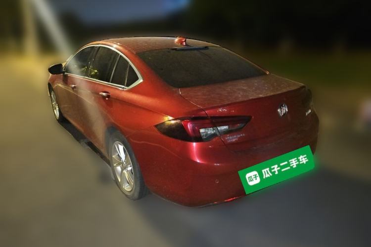 Used Buick Regal 2017 20T Elite Edition Rear Left 45 Deg