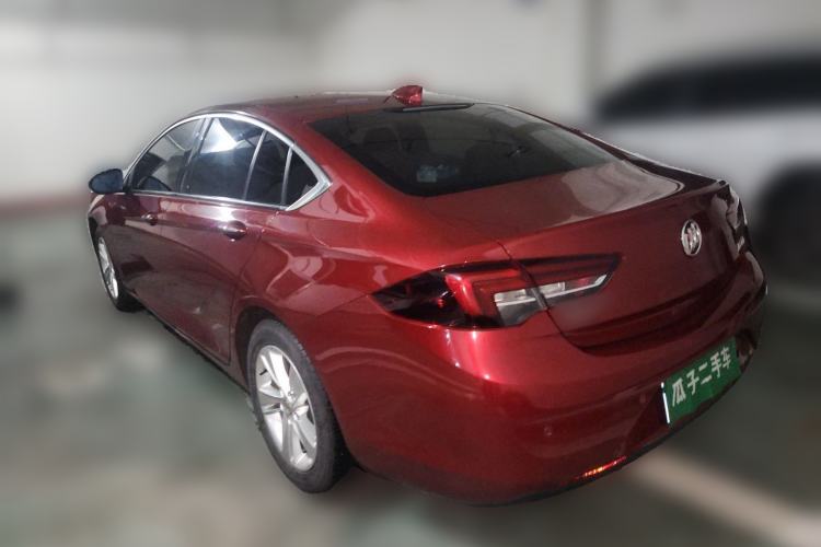Used Buick Regal 2017 20T Elite Edition Rear Left 45 Deg