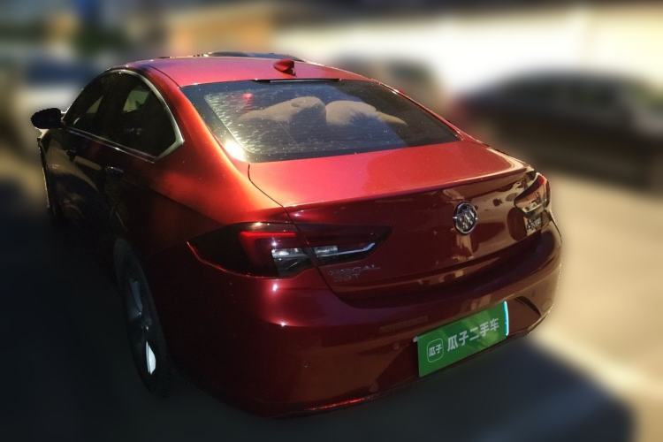 Used Buick Regal 2017 20T Elite Edition Rear Left 45 Deg