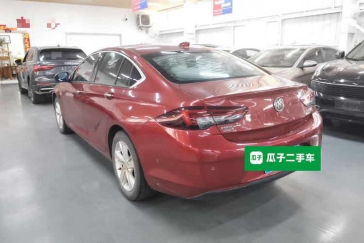 Used Buick Regal 2017 20T Luxury Model Rear Left 45 Deg