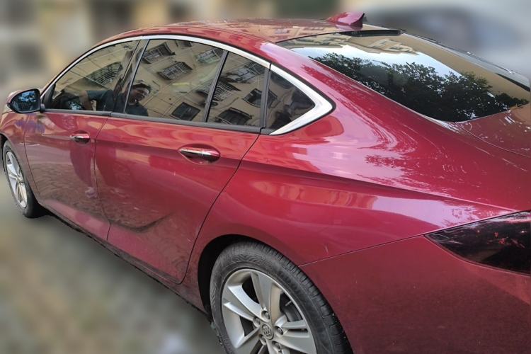 Used Buick Regal 2017 20T Luxury Model Rear Left 45 Deg