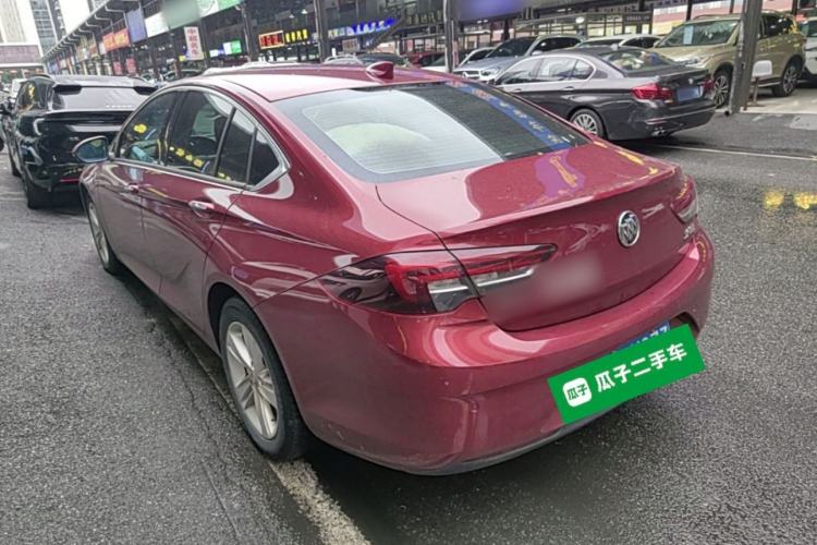 Used Buick Regal 2017 20T Elite Edition Rear Left 45 Deg