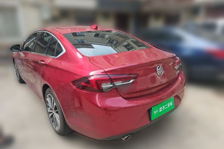 Used Buick Regal 2017 28T Luxury Edition Rear Left 45 Deg