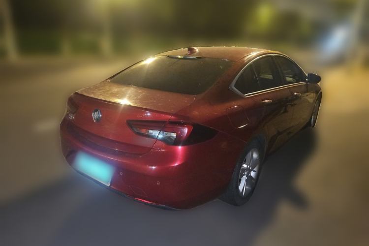 Used Buick Regal 2017 20T Elite Edition Rear Right 45 Deg