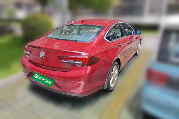 Used Buick Regal 2017 20T Elite Edition Rear Right 45 Deg