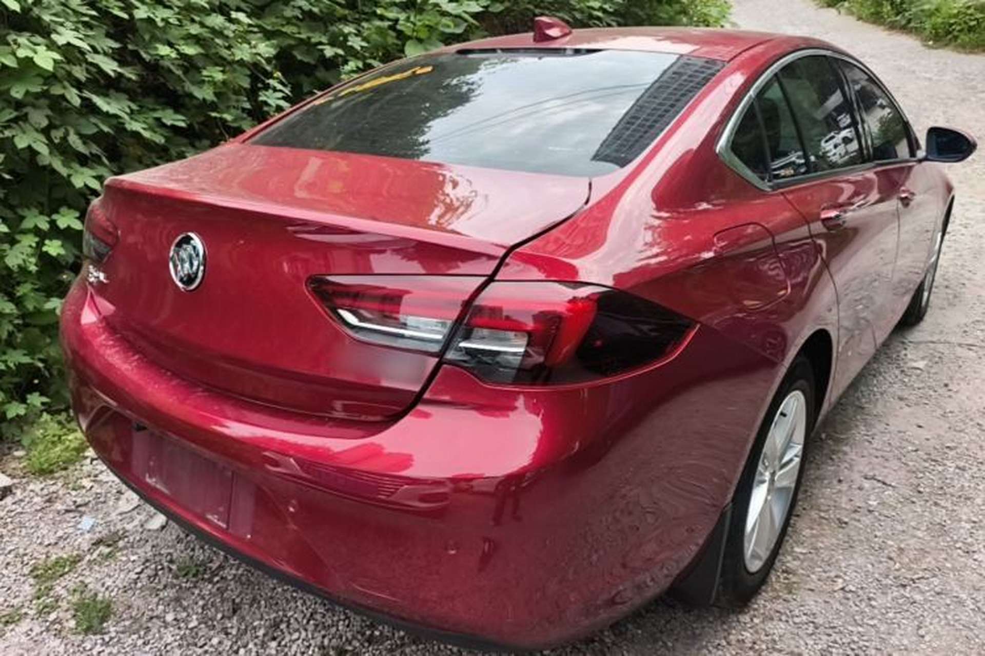 Used Buick Regal 2017 20T Elite Edition Rear Right 45 Deg