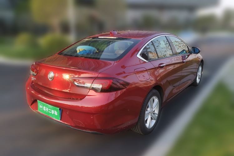 Used Buick Regal 2017 20T Luxury Model Rear Right 45 Deg