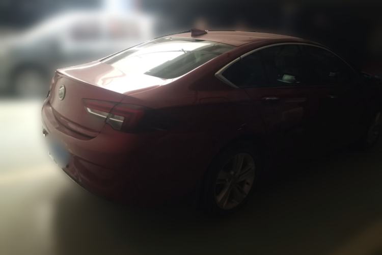 Used Buick Regal 2017 20T Luxury Model Rear Right 45 Deg