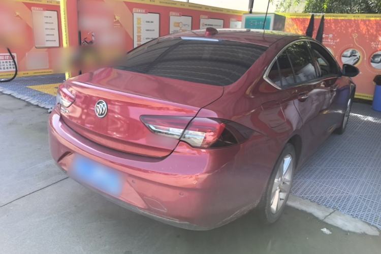 Used Buick Regal 2017 20T Elite Edition Rear Right 45 Deg