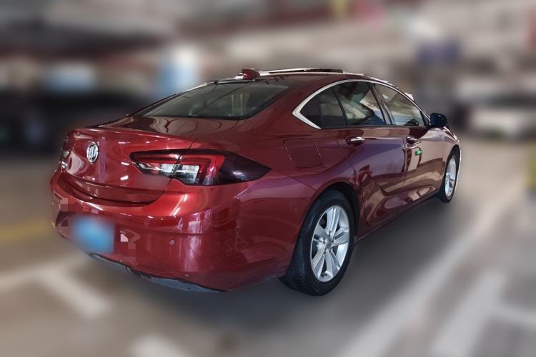 Used Buick Regal 2017 20T Elite Edition Rear Right 45 Deg