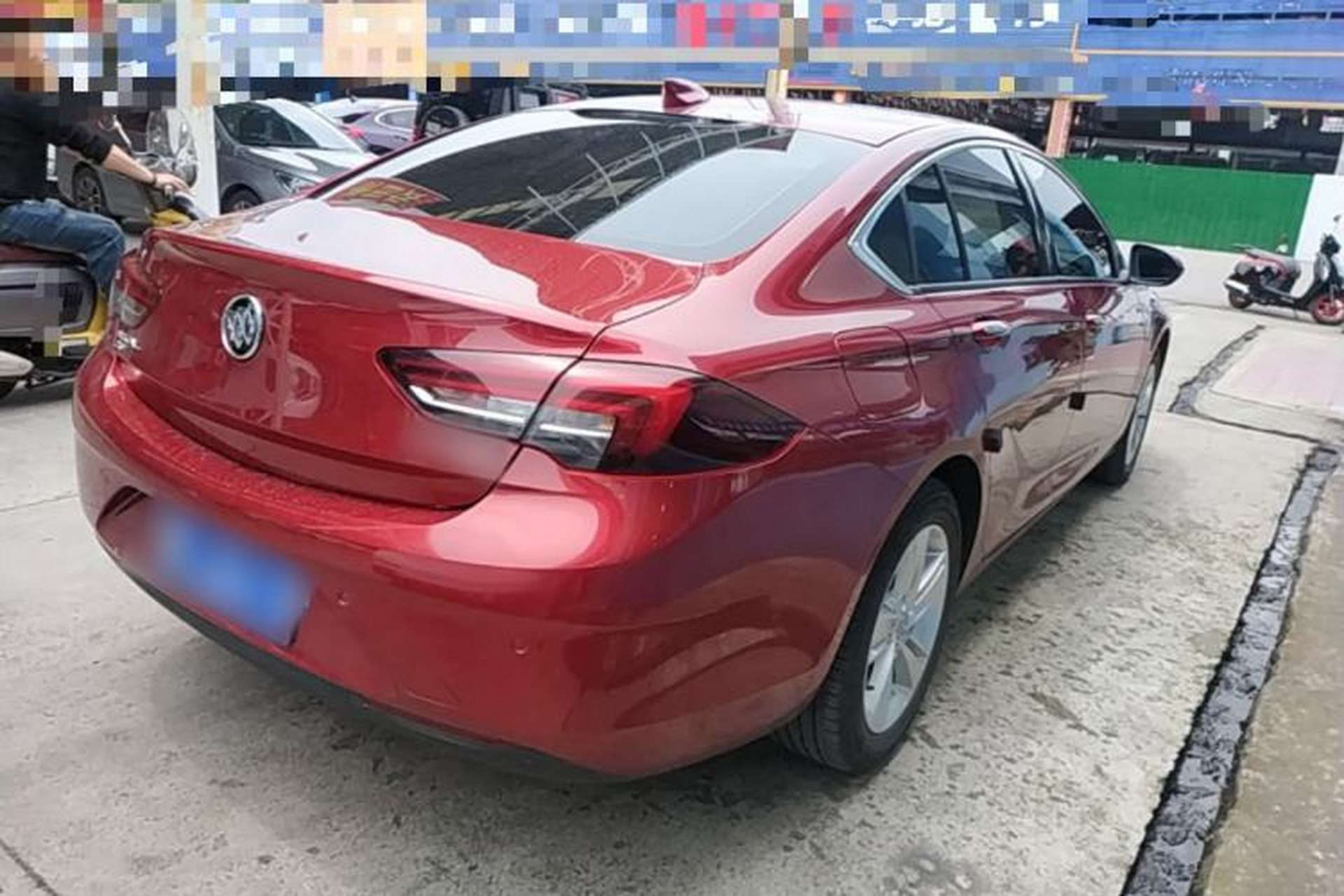 Used Buick Regal 2017 20T Luxury Model Rear Right 45 Deg