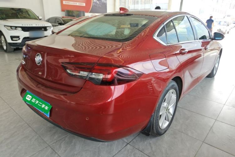 Used Buick Regal 2017 20T Luxury Model Rear Right 45 Deg