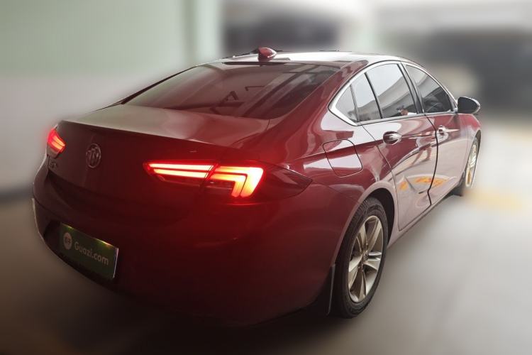 Used Buick Regal 2017 20T Luxury Model Rear Right 45 Deg