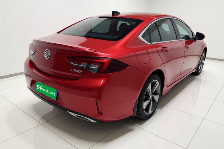 Used Buick Regal 2017 GS 28T Luxury Model Rear Right 45 Deg