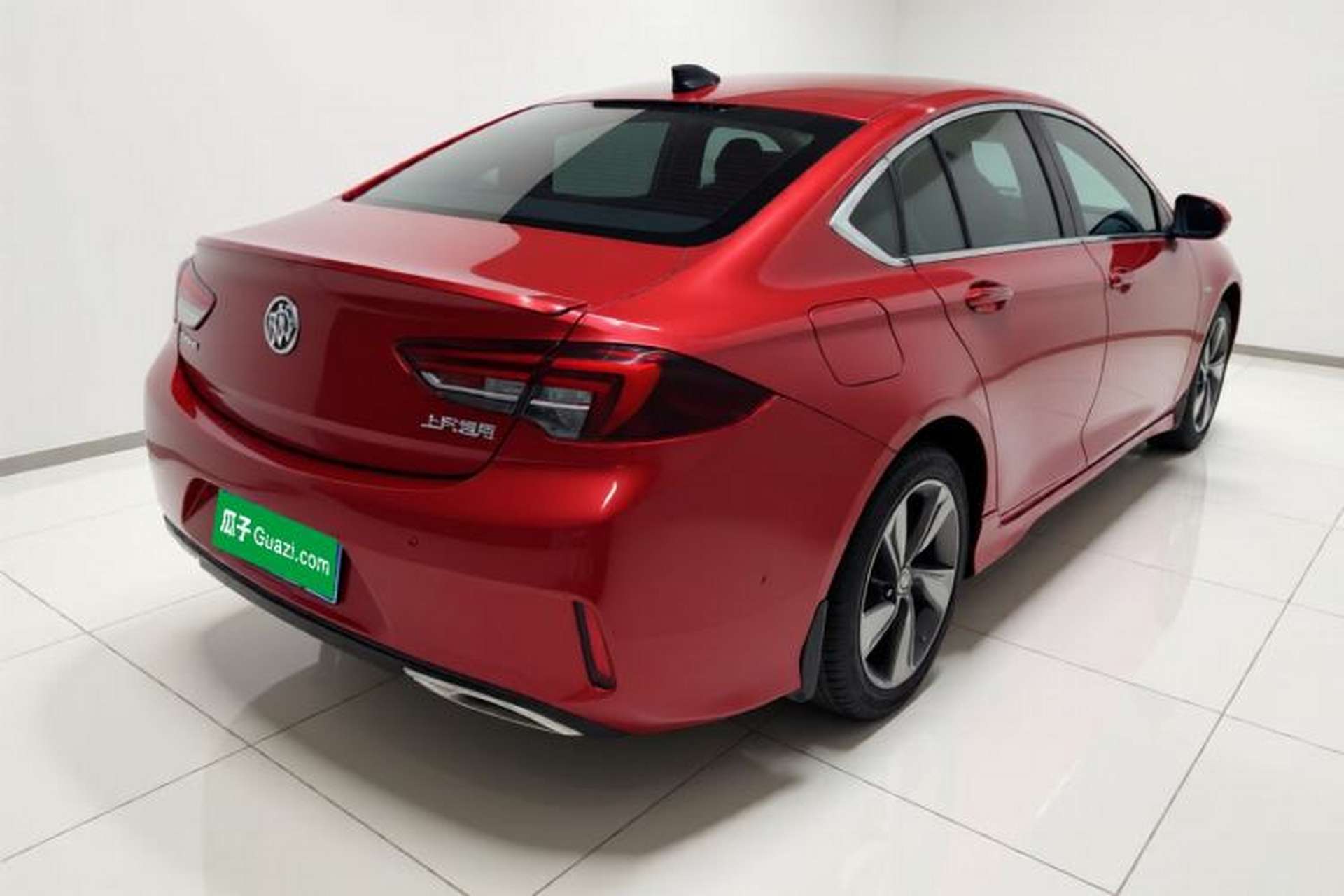 Used Buick Regal 2017 GS 28T Luxury Model Rear Right 45 Deg