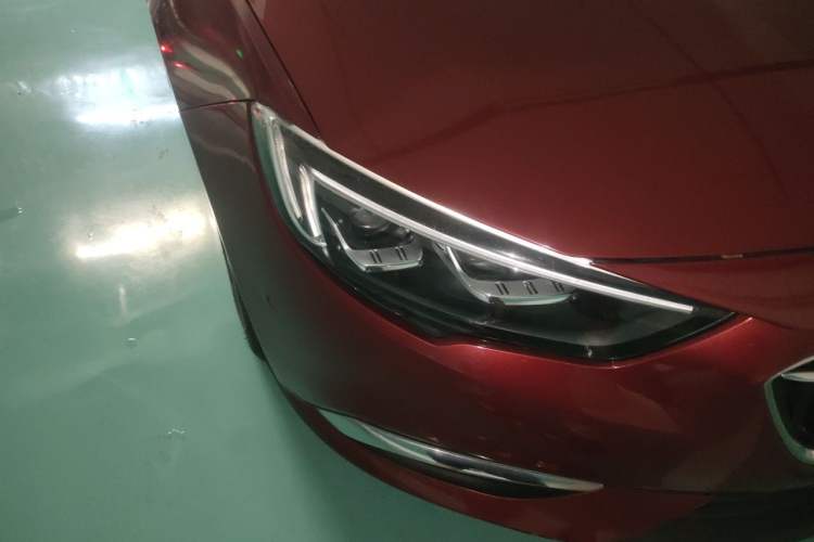 Used Buick Regal 2017 30H Luxury Version Right Front Headlight