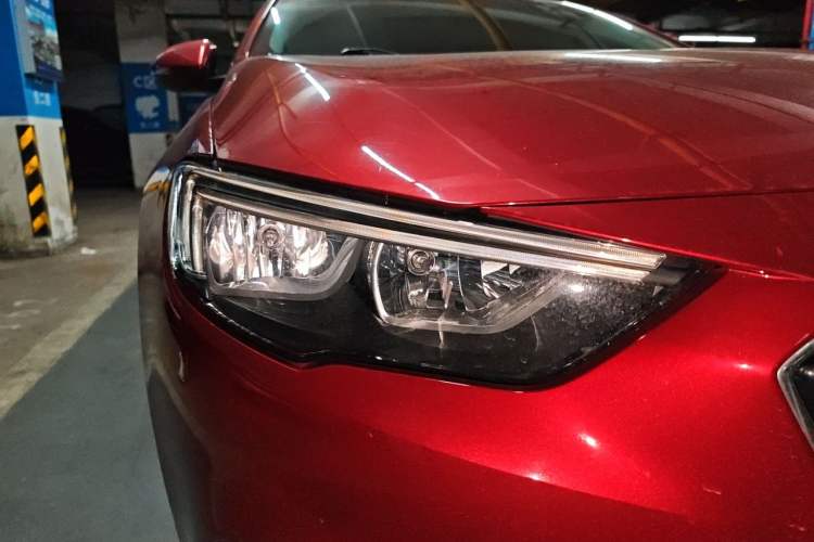 Used Buick Regal 2017 20T Elite Edition Right Front Headlight