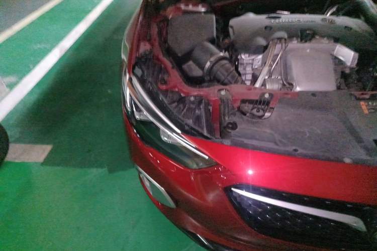 Used Buick Regal 2017 GS 28T Prestige Model Right Front Headlight