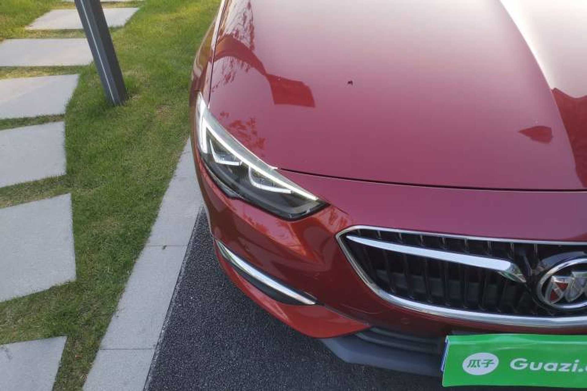 Used Buick Regal 2017 20T Luxury Model Right Front Headlight