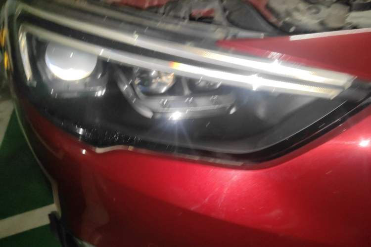 Used Buick Regal 2017 20T Luxury Model Right Front Headlight