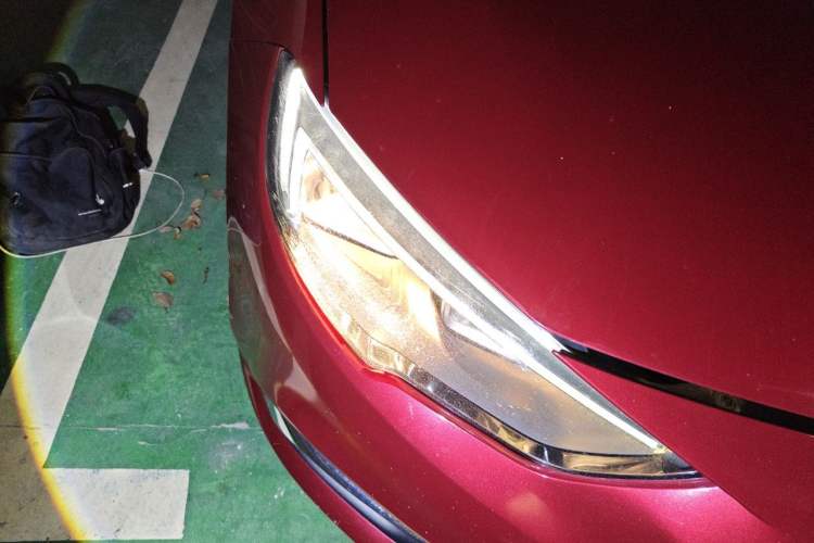 Used Buick Regal 2017 20T Elite Edition Right Front Headlight