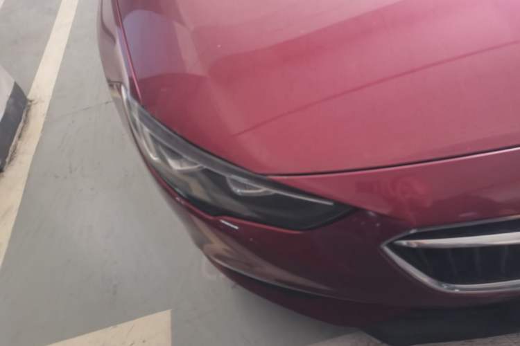 Used Buick Regal 2017 20T Luxury Model Right Front Headlight
