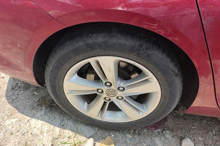 Used Buick Regal 2017 20T Elite Edition Right Rear Wheel Hub