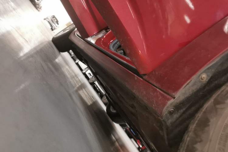Used Buick Regal 2017 20T Luxury Model Right Side Sill