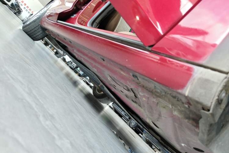 Used Buick Regal 2017 20T Luxury Model Right Side Sill