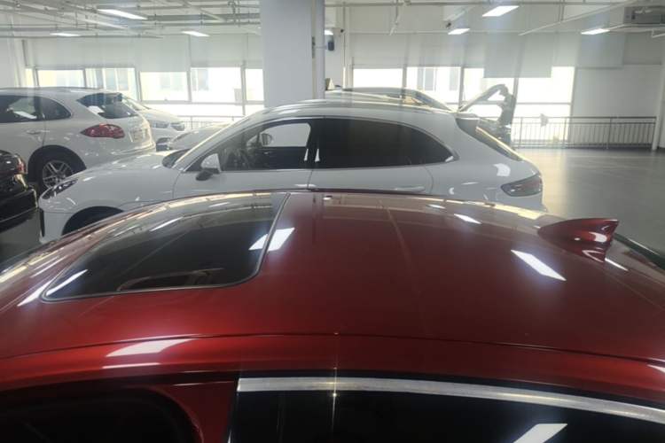 Used Buick Regal 2017 20T Luxury Model Roof