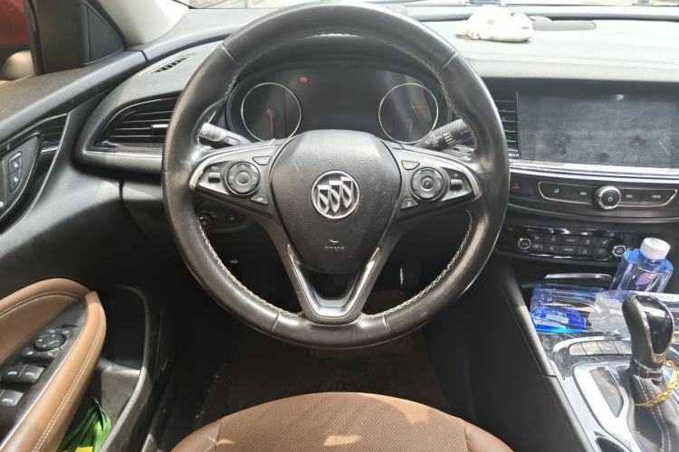 Used Buick Regal 2017 28T Prestige Model Steering Wheel