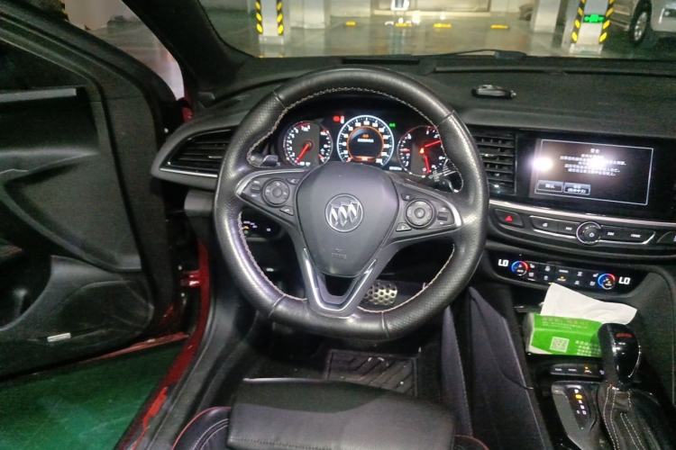 Used Buick Regal 2017 GS 28T Prestige Model Steering Wheel
