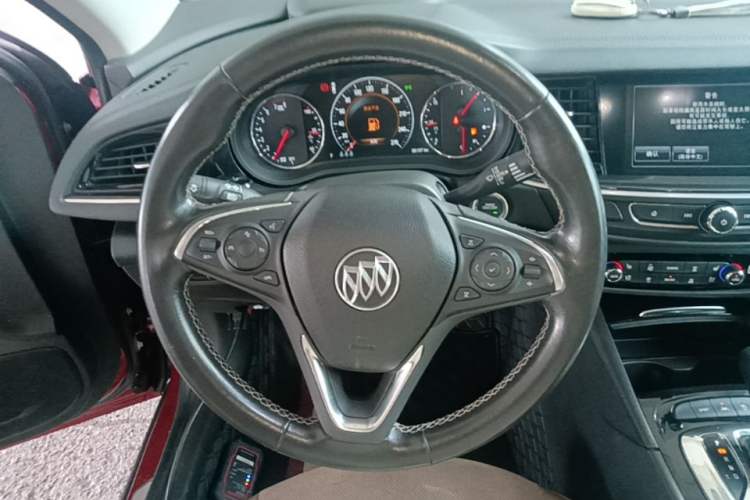 Used Buick Regal 2017 28T Prestige Model Steering Wheel