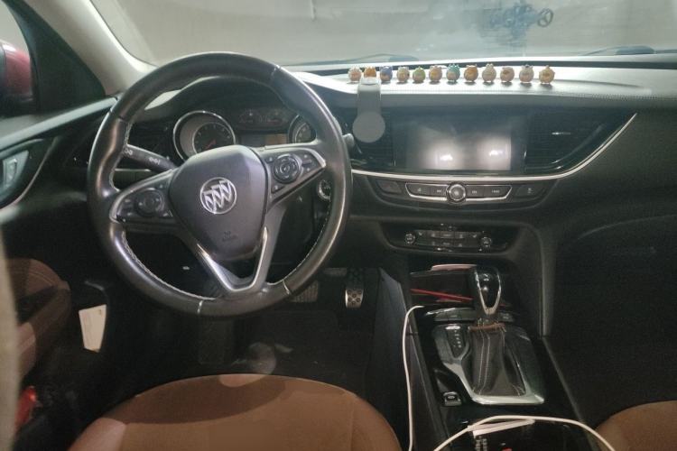 Used Buick Regal 2017 20T Elite Edition Steering Wheel