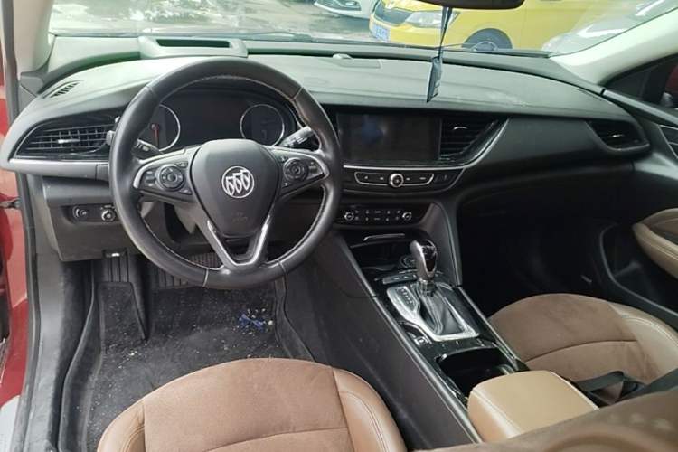 Used Buick Regal 2017 28T Prestige Model Steering Wheel