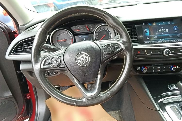 Used Buick Regal 2017 20T Elite Edition Steering Wheel