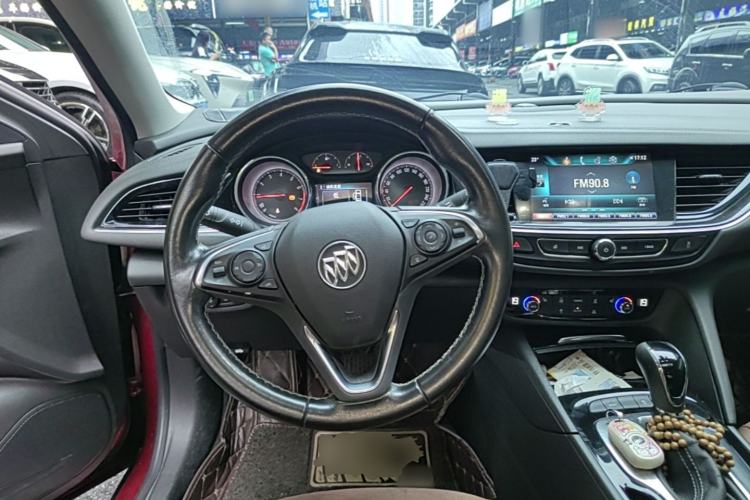 Used Buick Regal 2017 20T Elite Edition Steering Wheel
