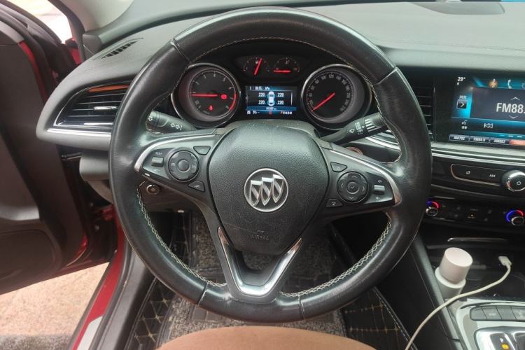 Used Buick Regal 2017 20T Elite Edition Steering Wheel