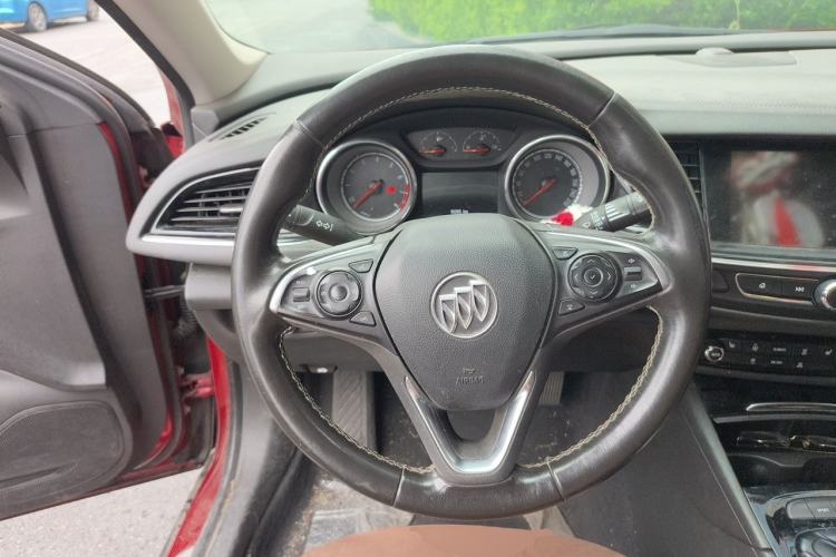 Used Buick Regal 2017 20T Elite Edition Steering Wheel