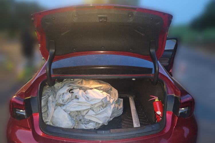 Used Buick Regal 2017 20T Elite Edition Trunk