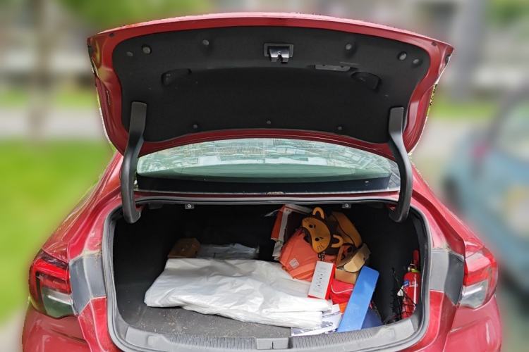 Used Buick Regal 2017 20T Elite Edition Trunk