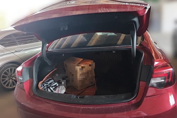 Used Buick Regal 2017 20T Luxury Model Trunk