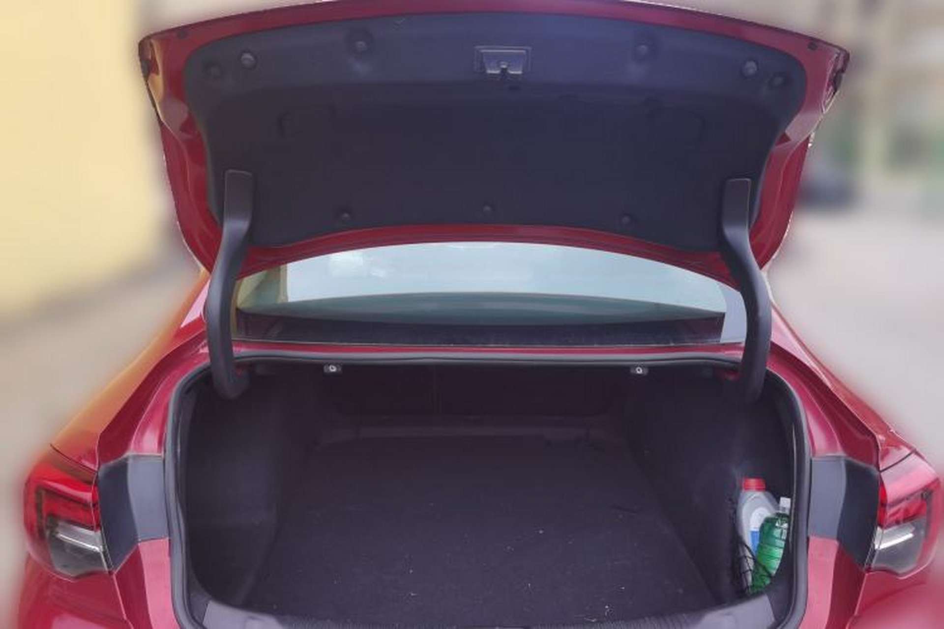 Used Buick Regal 2017 20T Elite Edition Trunk