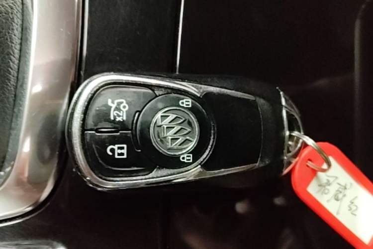 Used Buick Regal 2017 20T Elite Edition Vehicle Key