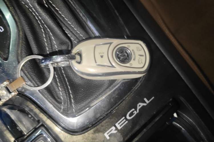 Used Buick Regal 2017 20T Luxury Model Vehicle Key